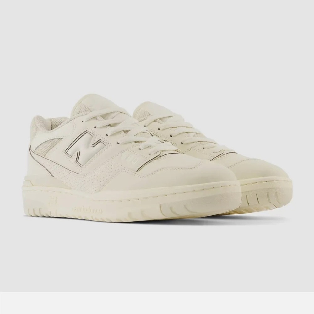 Like new - New balance BB 550 leather sneakers in turtle dove/angora